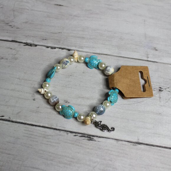 Handcrafted Women's Beaded Bracelet Beach Seahorse Seashell Turquouse - Picture 1 of 4